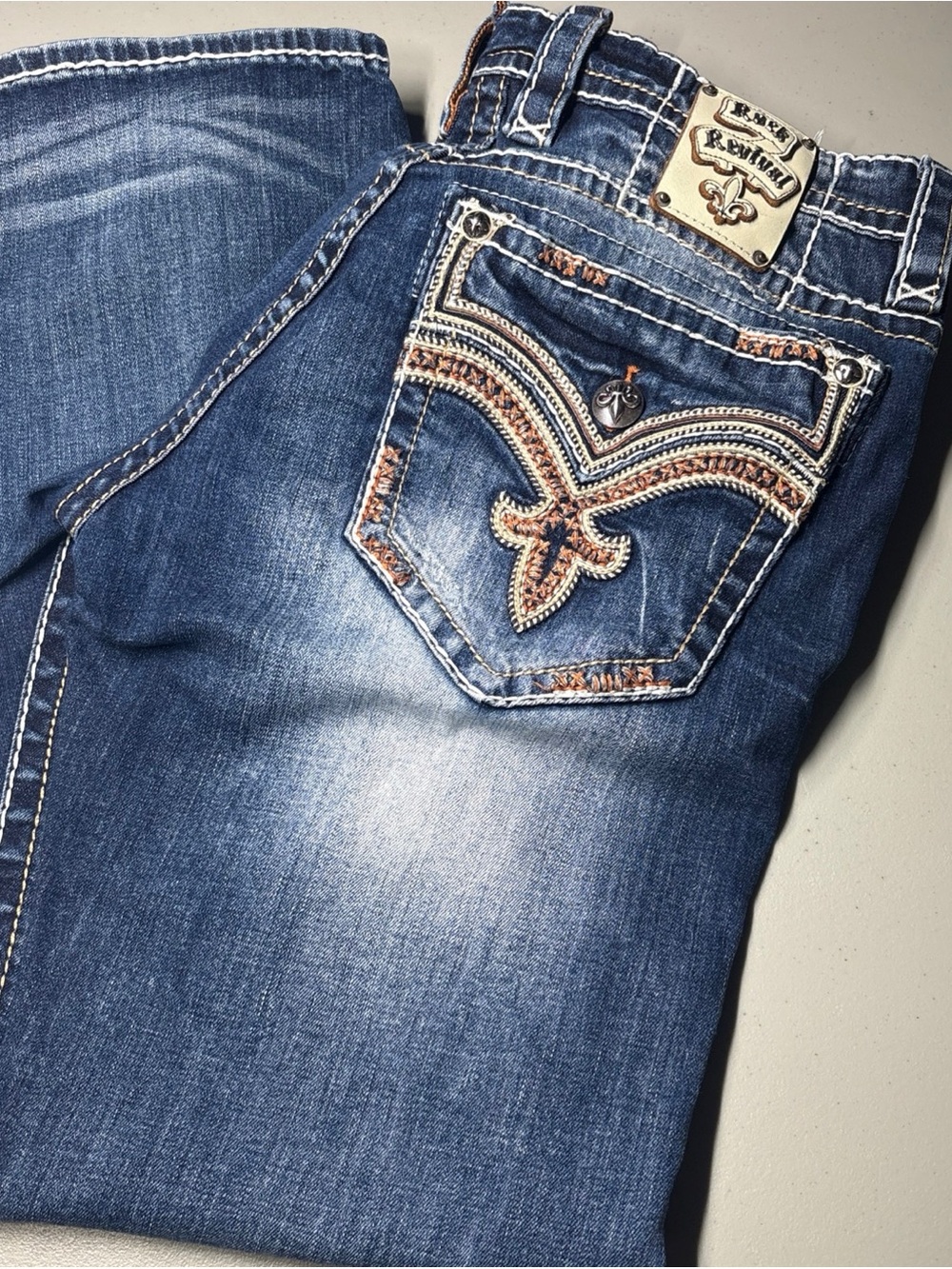 Rock Revival Remy Relaxed Straight Jeans Size 34x30 Distressed Y2K Embroidered